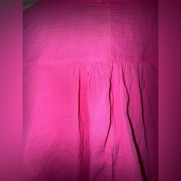 Day & Moon Bright Pink Button-Up crop gauzy bubble Shirt 100% cotton NWT Size M - Picture 4 of 14